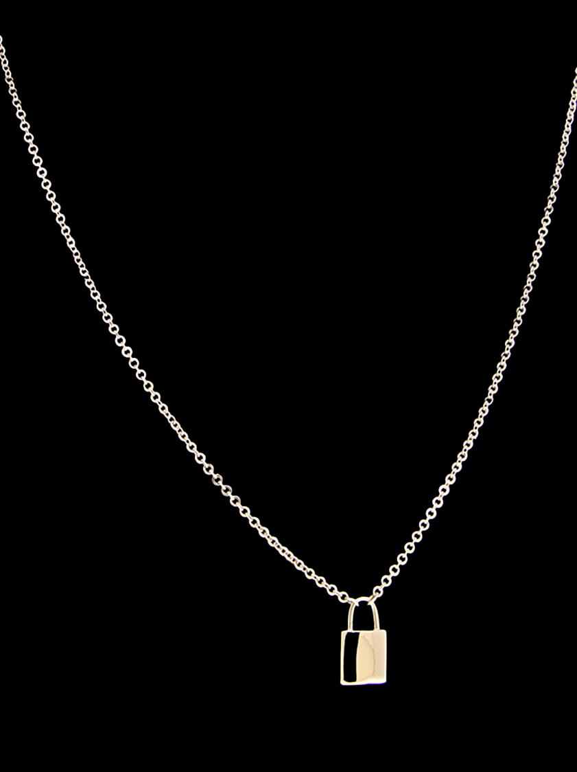 18K White Gold Necklace